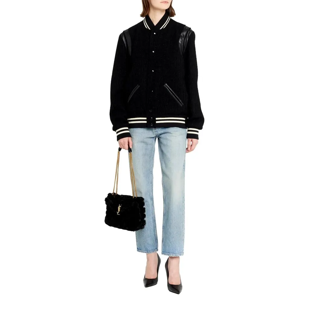 Saint Laurent Loulou Black Shearling Medium Shoulder Bag Black Leather Never worn - Model View