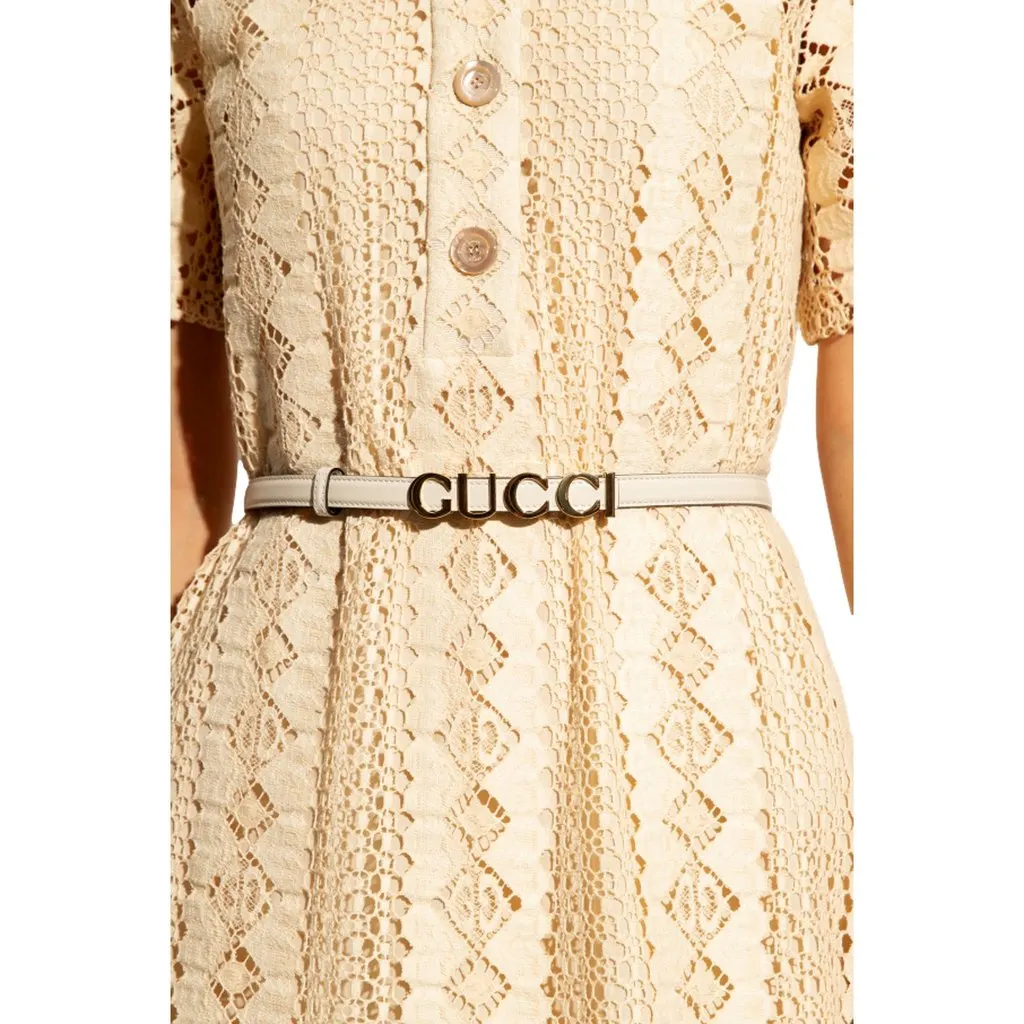 Gucci Cream Leather Belt with Metal Gold Logo Lettering Size 75 White Leather Never worn - Model View