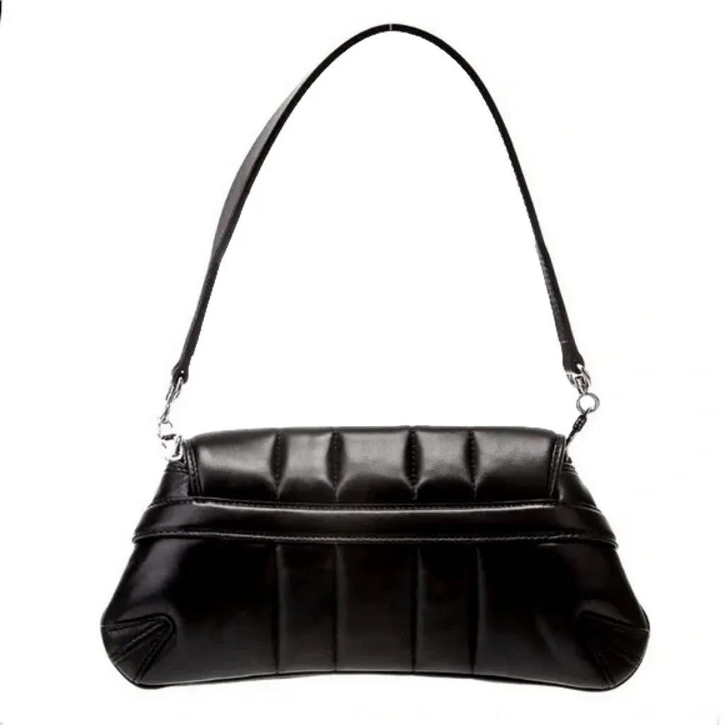 Gucci Horsebit Quilted Leather Small Chain Shoulder Bag Black Black Leather Never worn - Model View