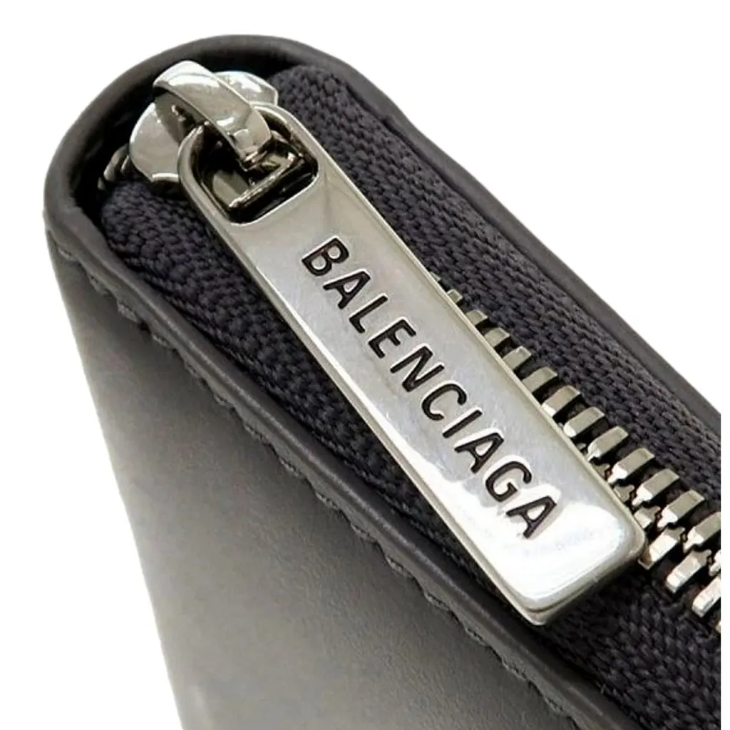 Balenciaga Balenciaga Smooth Calfskin Leather Zip Around Coin Case Wallet Gray Silver Hardware Green Leather Never worn - Model View