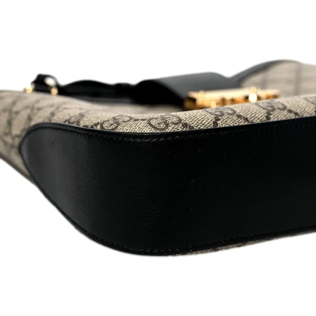 Gucci GG Supreme Monogram Canvas Medium Padlock Shoulder Bag Black Black Leather Never worn - Model View