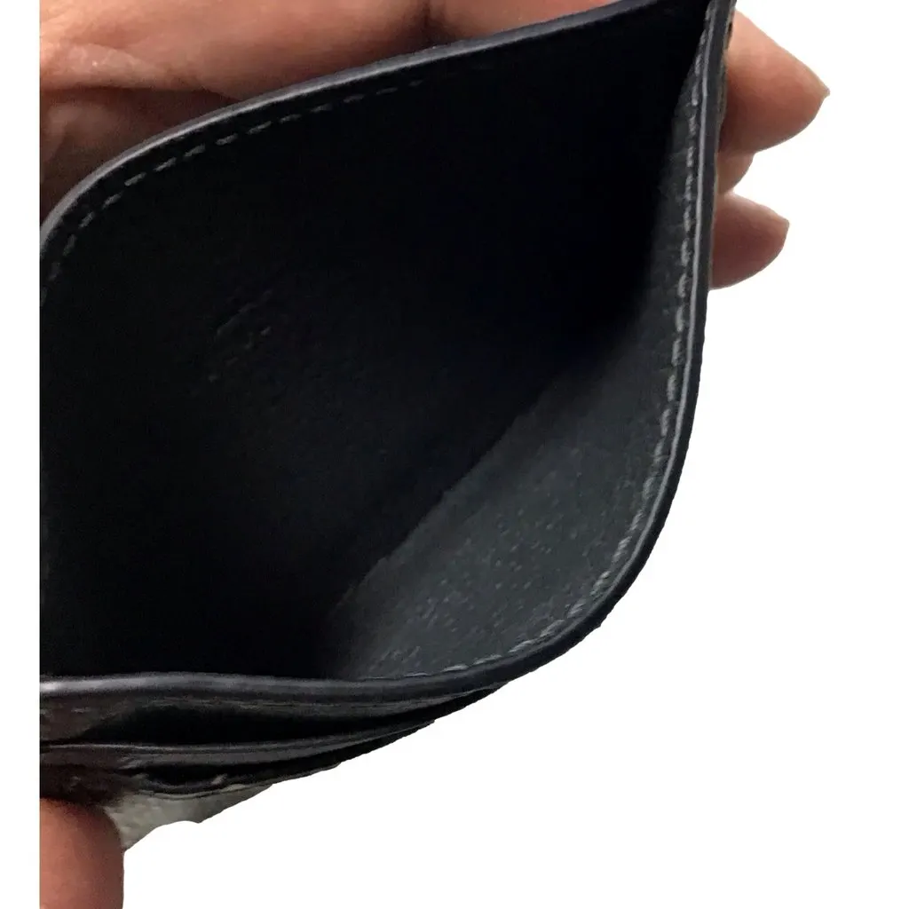 Gucci GG Shadow Black White Card Holder Wallet Black Leather Never worn - Model View