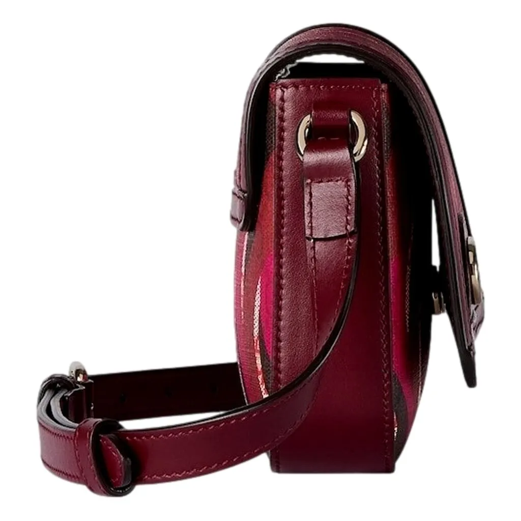 Gucci Printed Red Snake Mini Supreme Crossbody Bag Red Leather Never worn - Box View