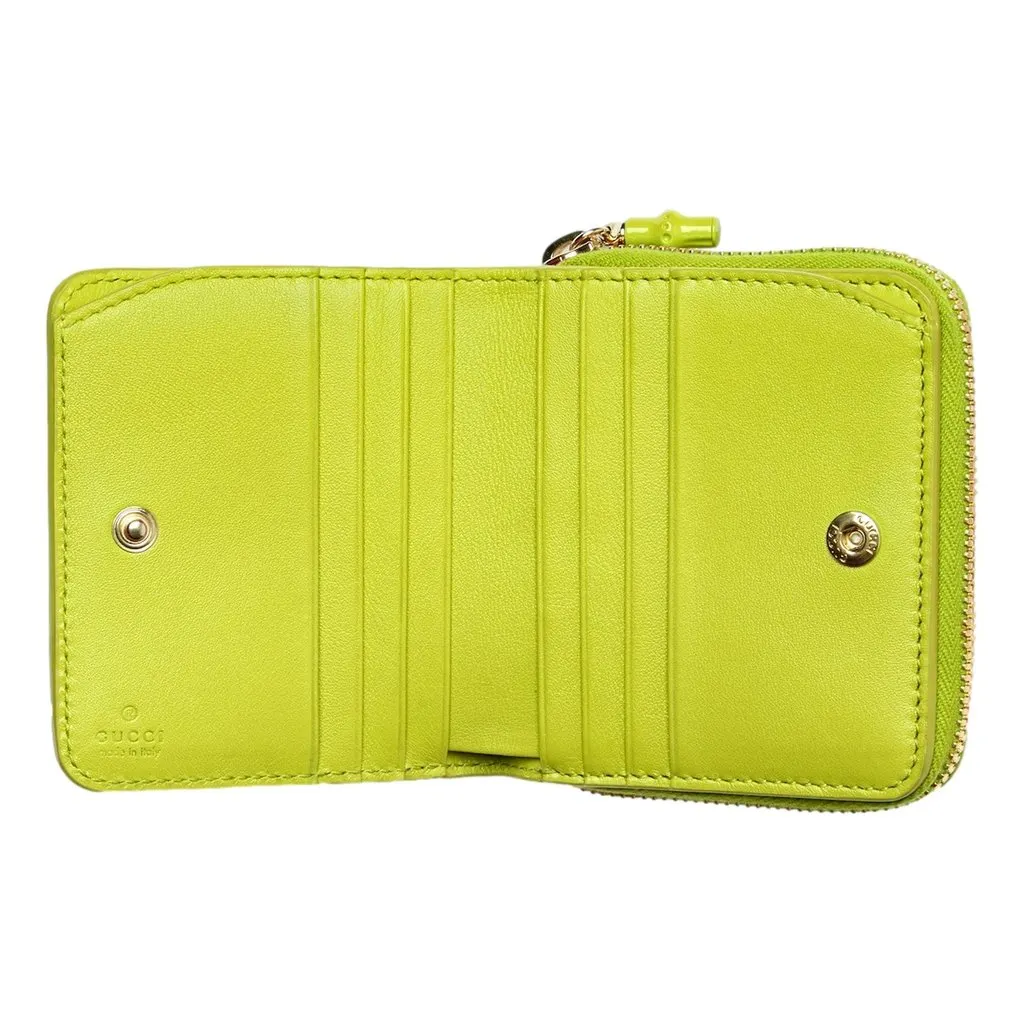 Gucci Gucci Bamboo Series Lime Green Leather Zip Around Bifold Wallet Green Leather Never worn - Model View