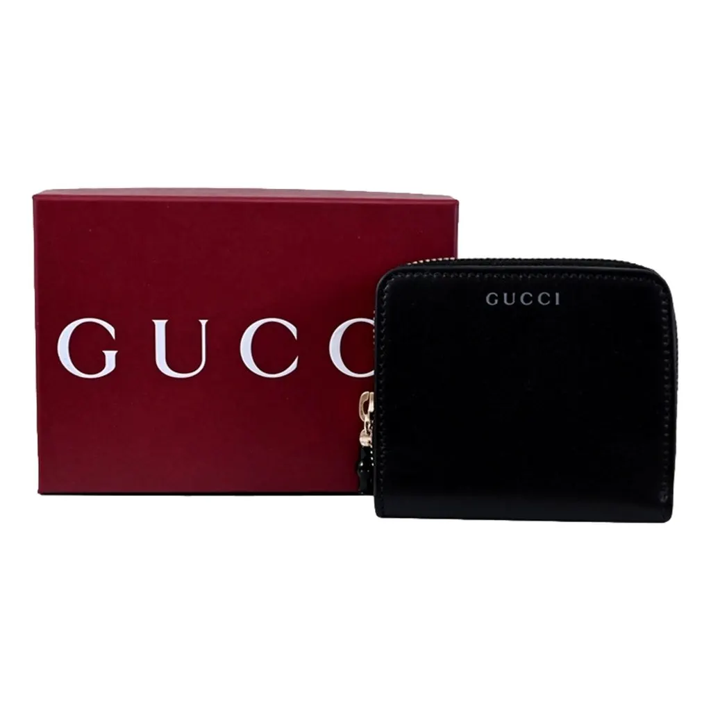 Gucci Black Patent Leather Zip-Around | Libas Collective