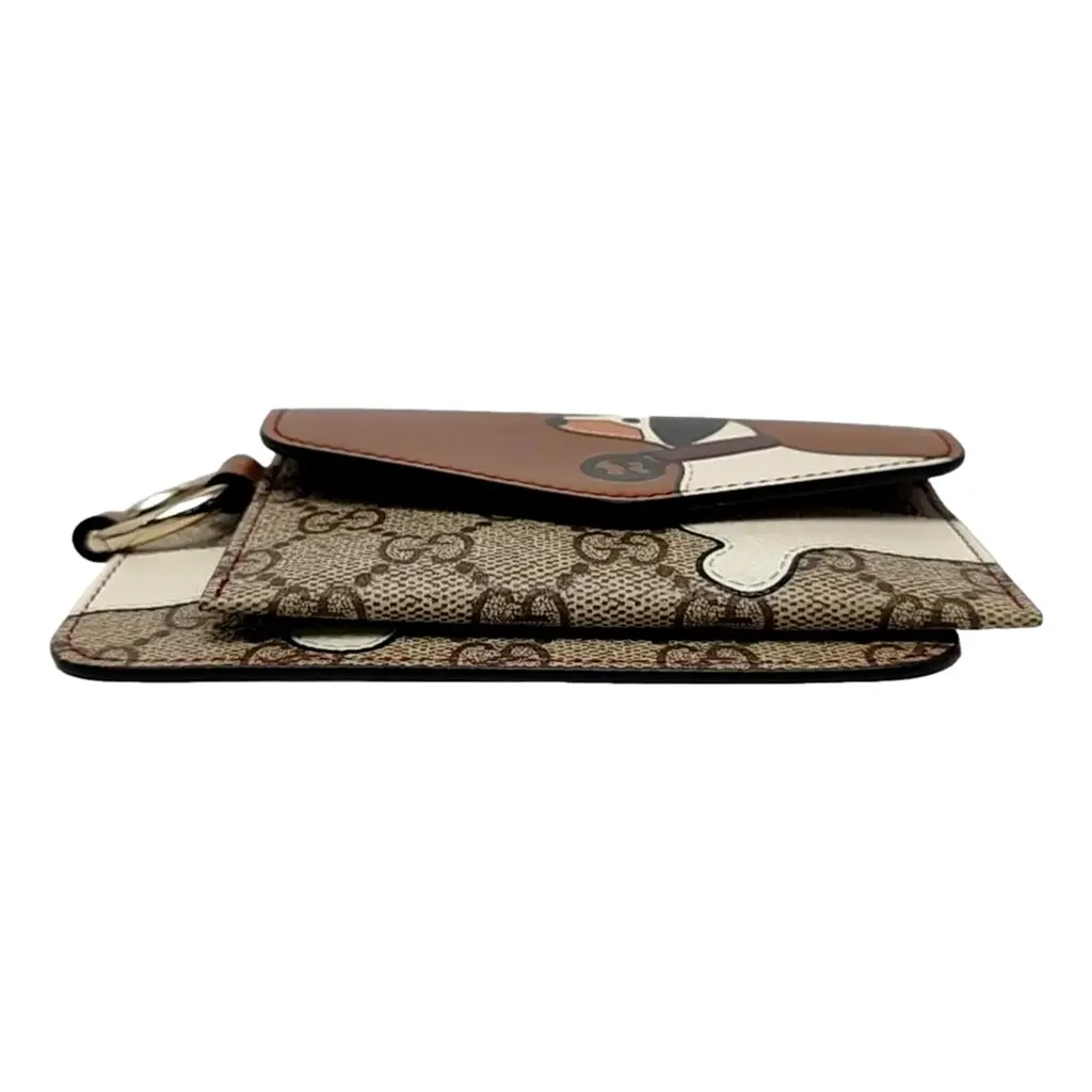 Gucci Dachshund GG Supreme Canvas Leather Brown Double Wallet Lanyard Brown Leather Never worn - Model View