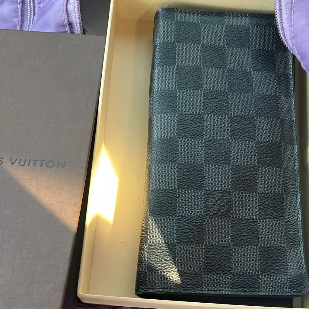 Louis Vuitton Brazza Wallet in Damier Graphite canvas Black Leather Very good - Back View