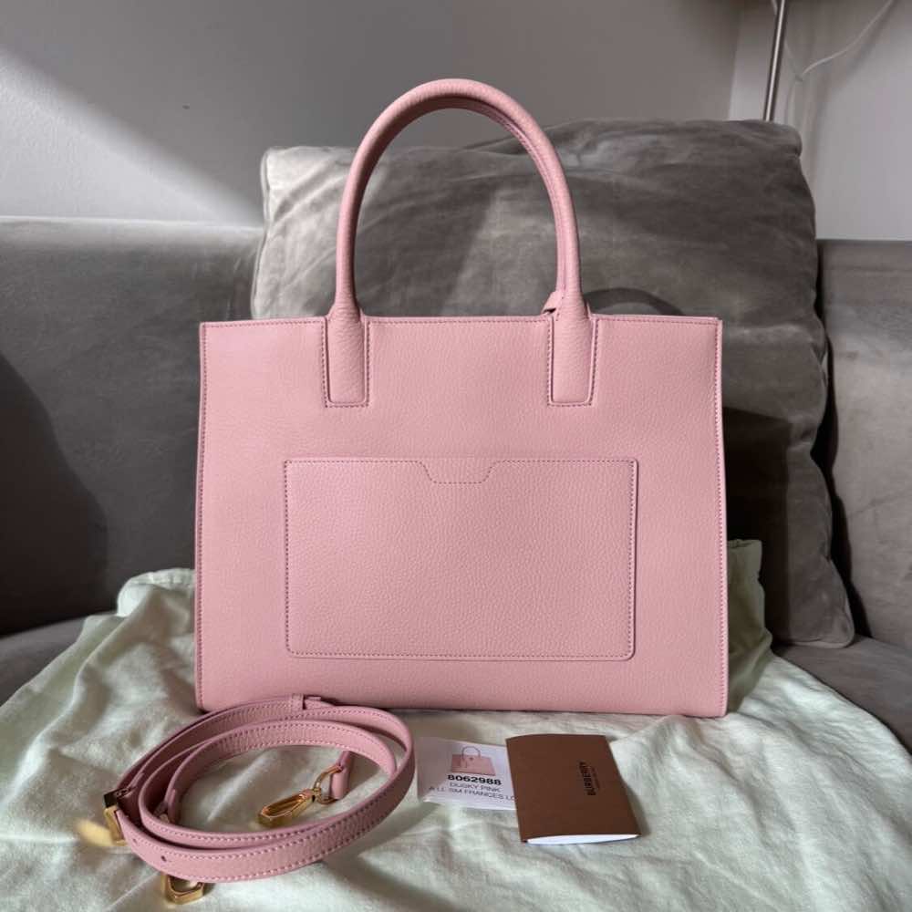 Burberry  - Back view