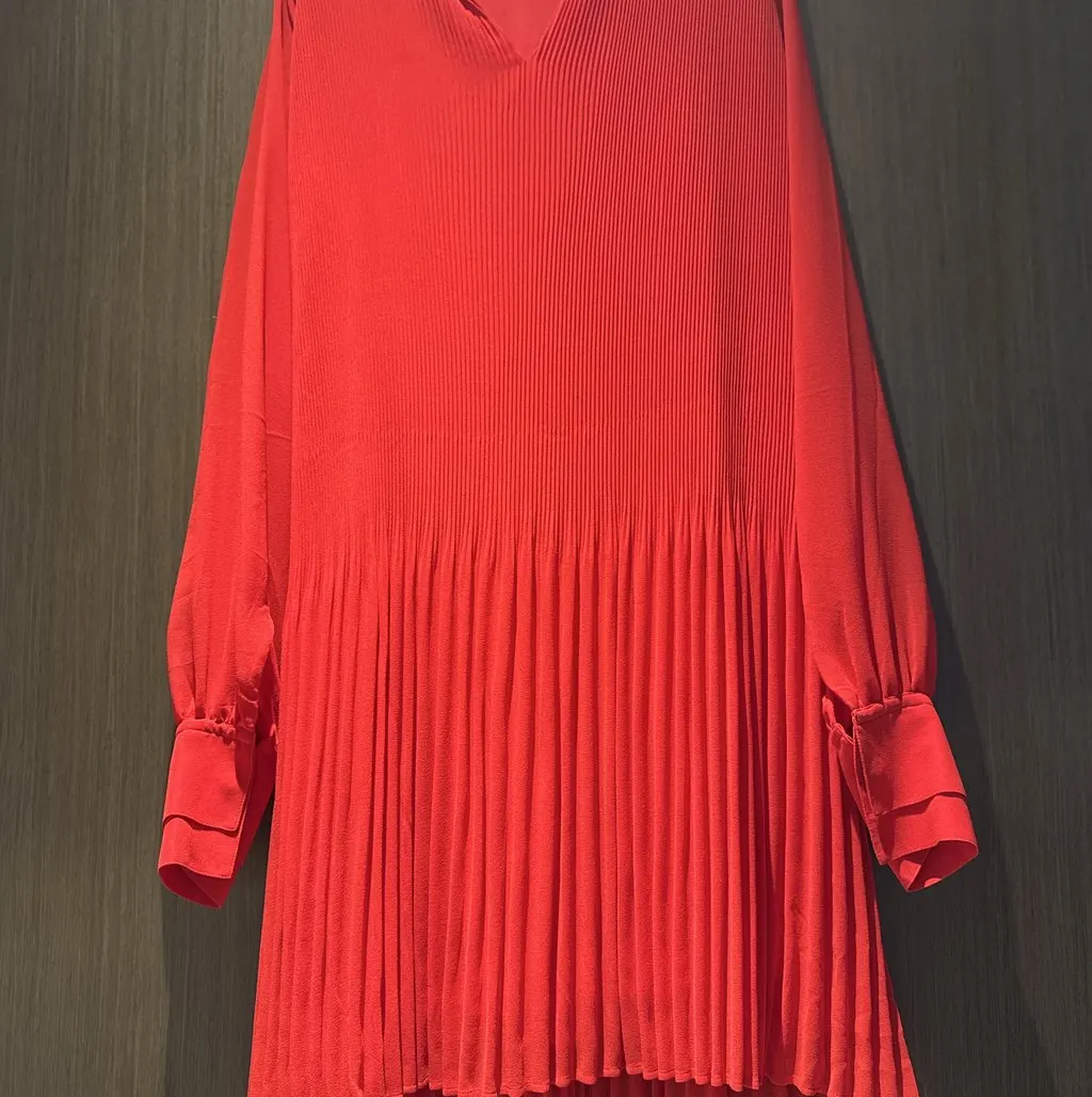Boss Dress Red Viscose Never worn - Back View