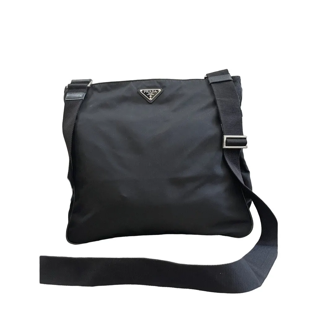 Prada Black Nylon Bag Black Very good - Front View