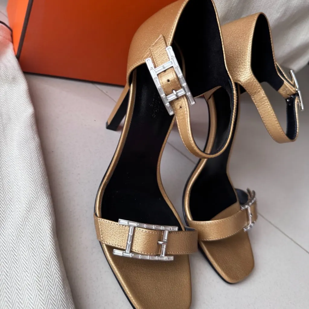 Hermès Judy Gold Leather Very good - Model View
