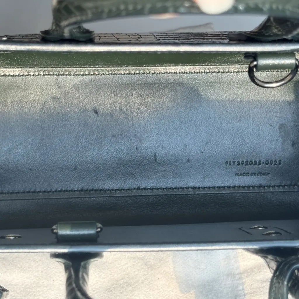 Saint Laurent Sac du Jour Green Very good - Model View