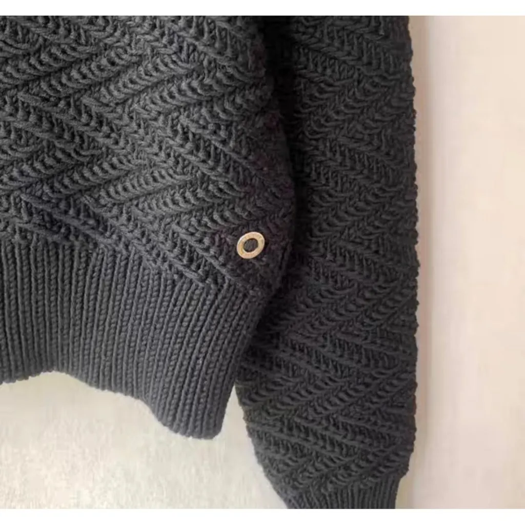 Hermes Black Wool Knitwear Black Wool Very good - Model View