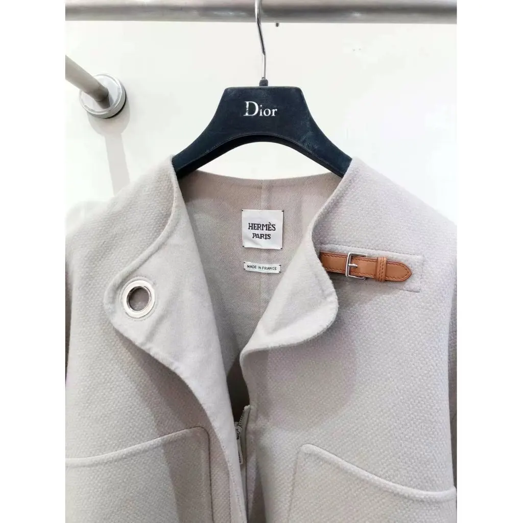 Hermes Beige Cashmere Coat Beige Cashmere Very good - Inside View