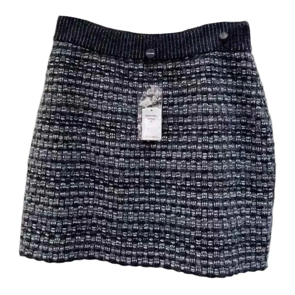 Chanel Wool Skirt MultiColor Wool Never worn, with tag - Front View