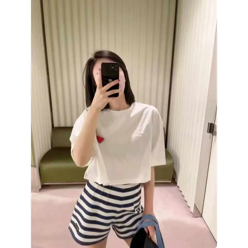 Prada Cotton Shorts MultiColor Cotton Very good - Model View