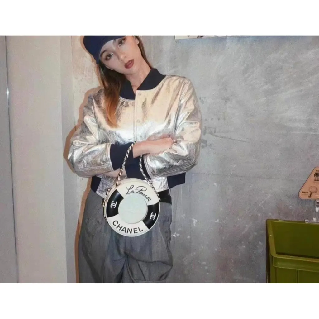 Chanel Silver Leather Jacket Silver Leather Very good - Model View