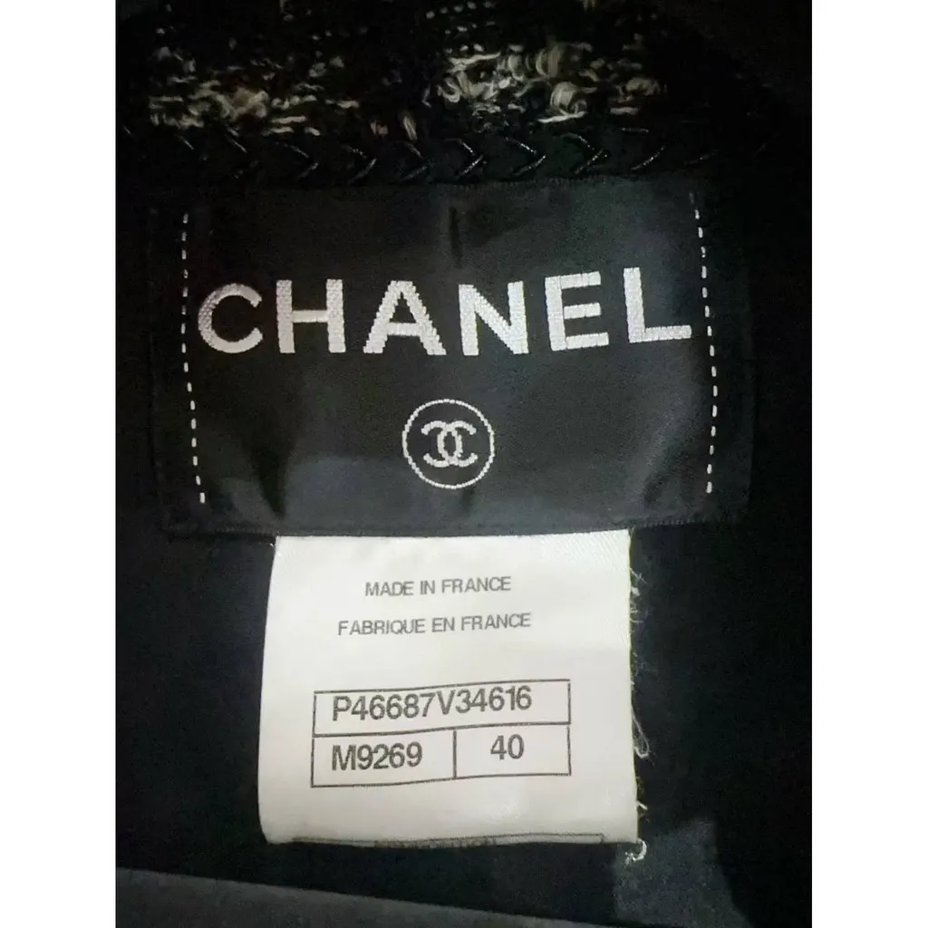 Chanel La Petite Veste Noire Wool Jacket MultiColor Wool Very good - Box View