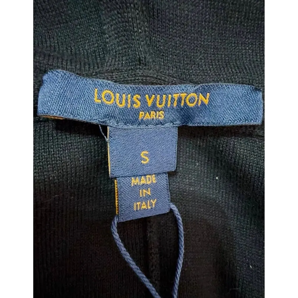 Louis Vuitton Black Cashmere Knitwear Black Cashmere Never worn, with tag - Inside View