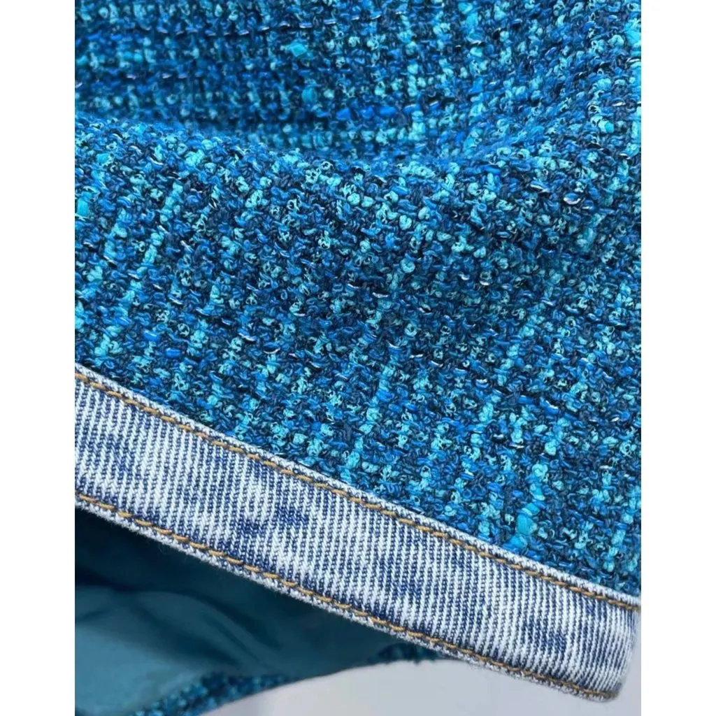 Chanel Tweed Shorts MultiColor Tweed Very good - Model View