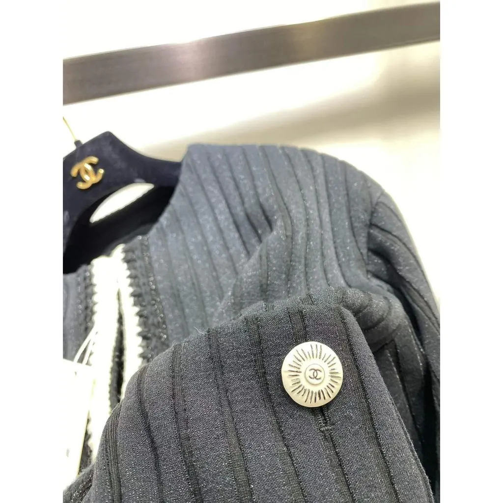 Chanel La Petite Veste Noire Polyamide Jacket MultiColor Polyamide Very good - Inside View