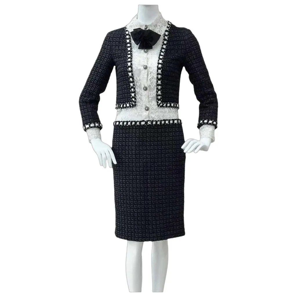 Chanel Wool Dress MultiColor Wool Very good - Front View