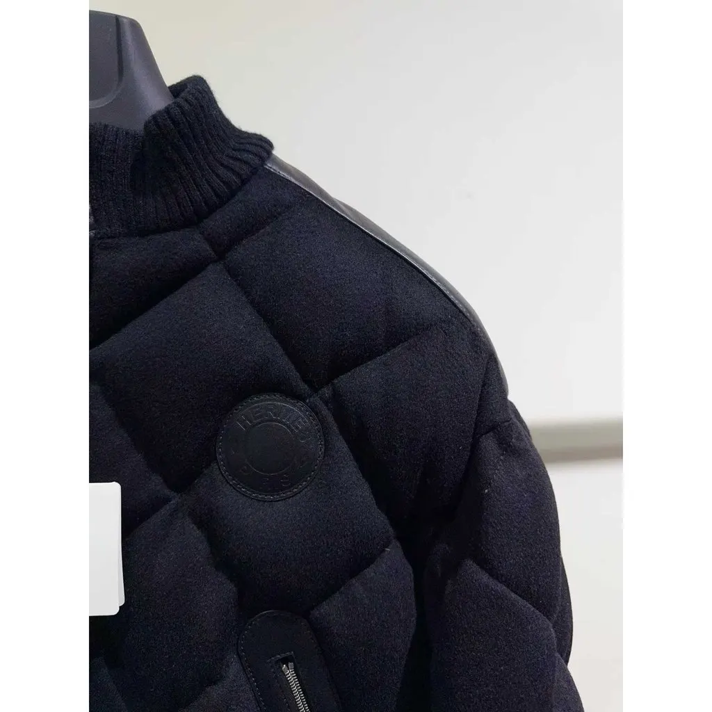 Hermes Black Cashmere Coat Black Cashmere Never worn, with tag - Back View