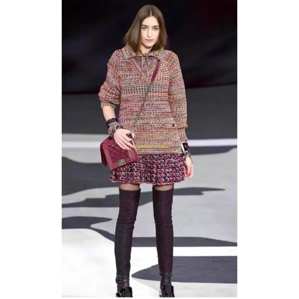 Chanel Wool Knitwear MultiColor Wool Very good - Model View