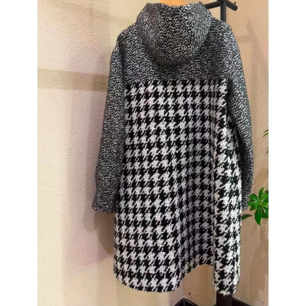 Chanel Wool Coat MultiColor Wool Very good - Back View