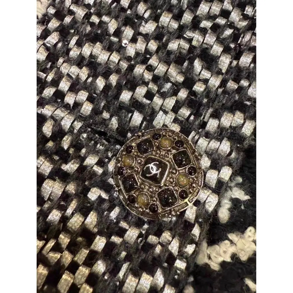 Chanel Wool Coat MultiColor Wool Very good - Box View