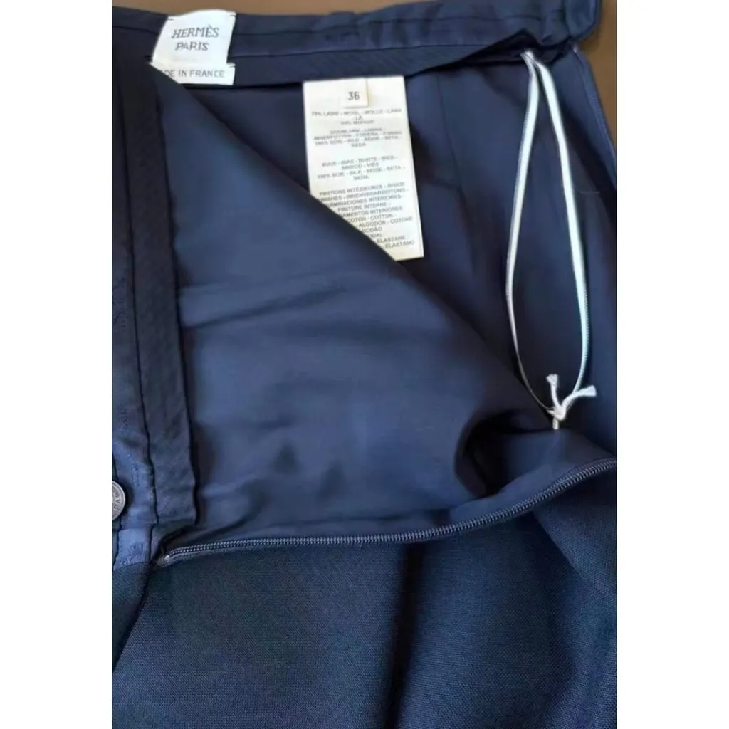 Hermes Black Wool Skirt Black Wool Never worn, with tag - Model View