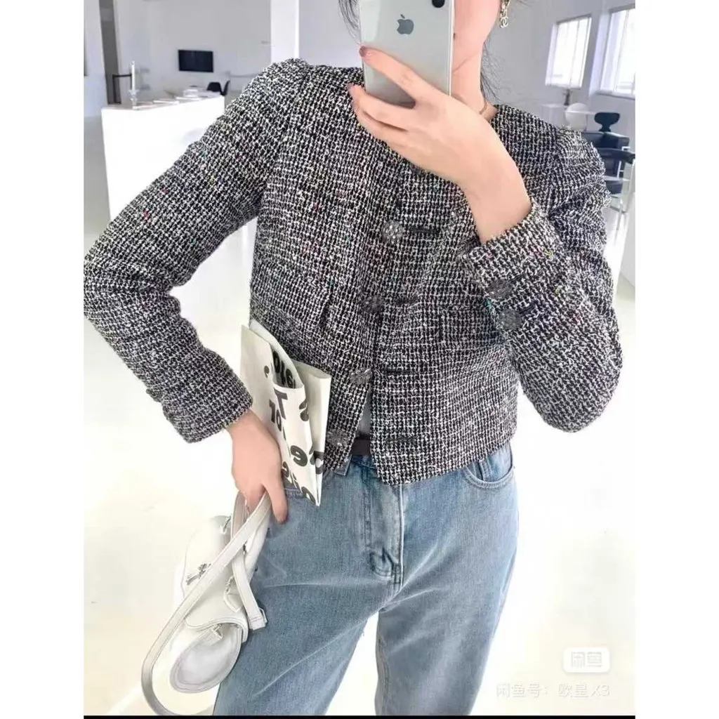 Chanel La Petite Veste Noire Grey Tweed Jacket Grey Tweed Very good - Model View