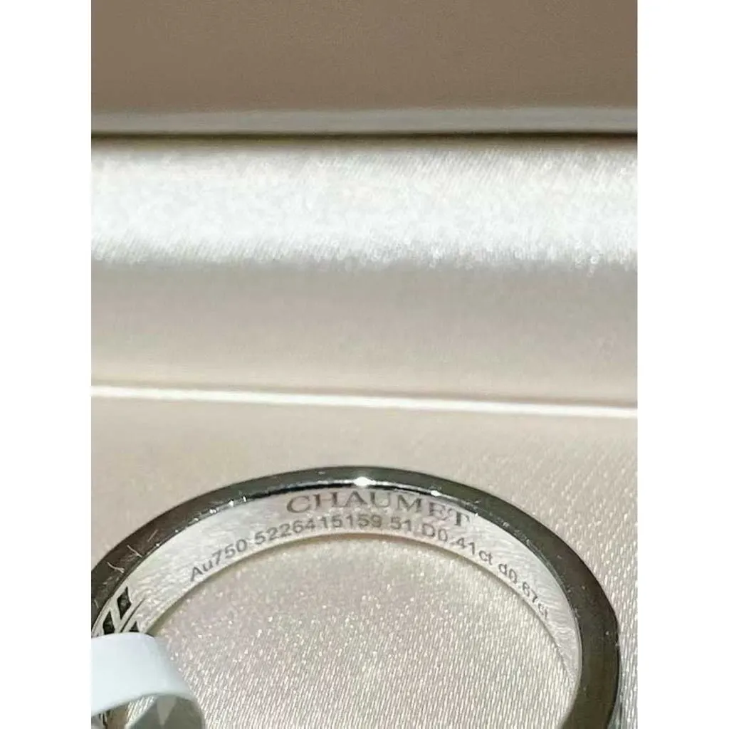 Chaumet Josephine White Gold Ring MultiColor White Gold Very good - Model View