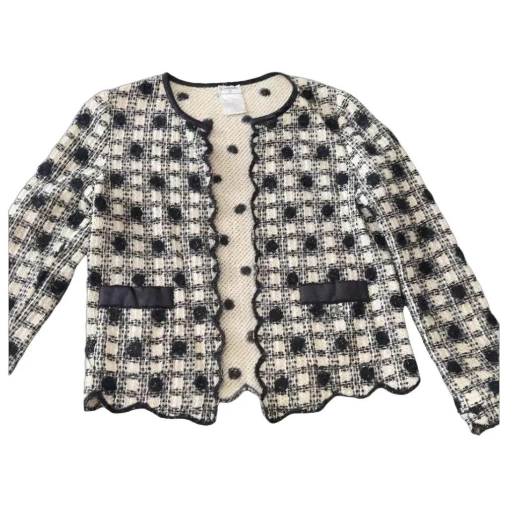 Chanel La Petite Veste Noire Tweed Jacket MultiColor Tweed Very good - Front View