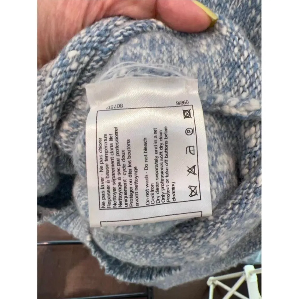 Chanel Cashmere Knitwear MultiColor Cashmere Very good - Model View
