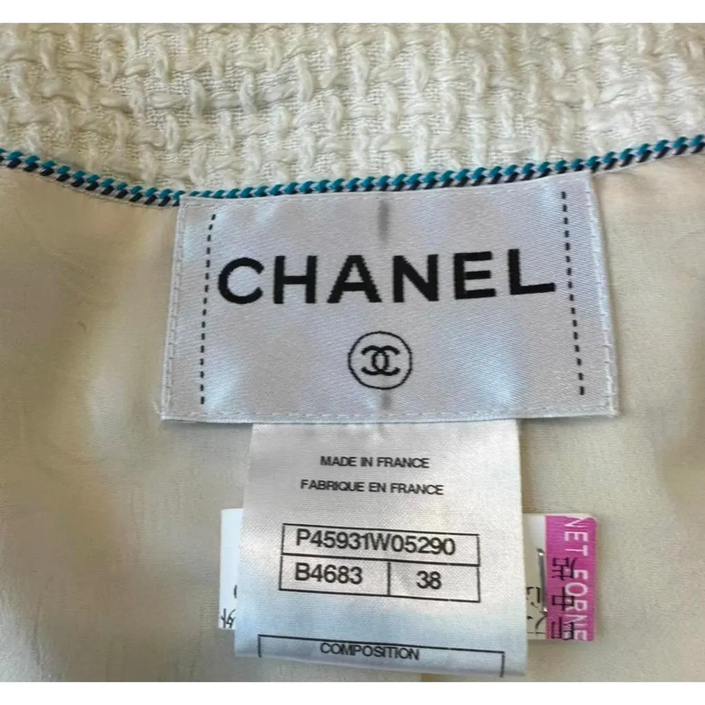 Chanel La Petite Veste Noire Cotton Jacket MultiColor Cotton Very good - Box View