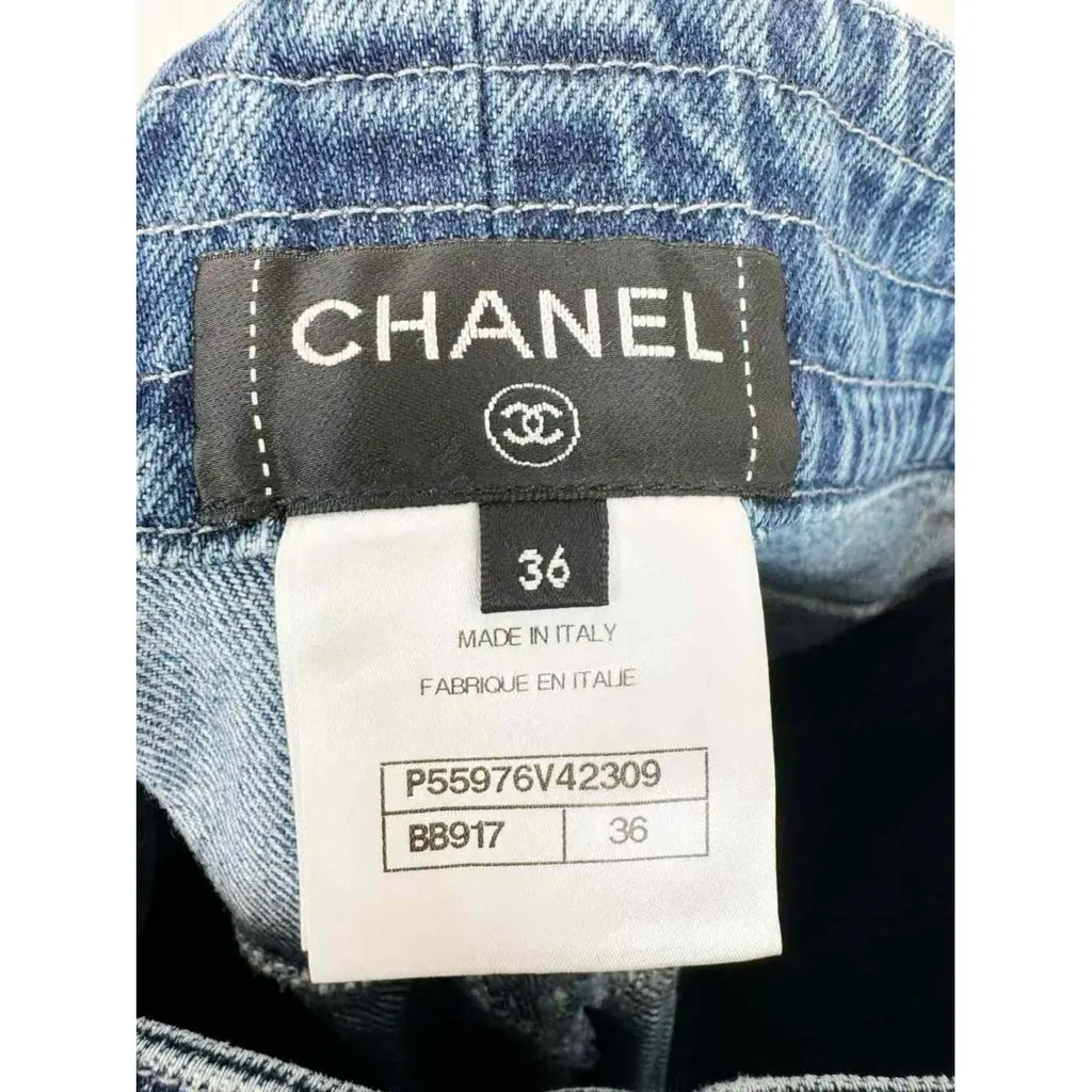 Chanel Blue Cotton Skirt Blue Cotton Very good - Model View