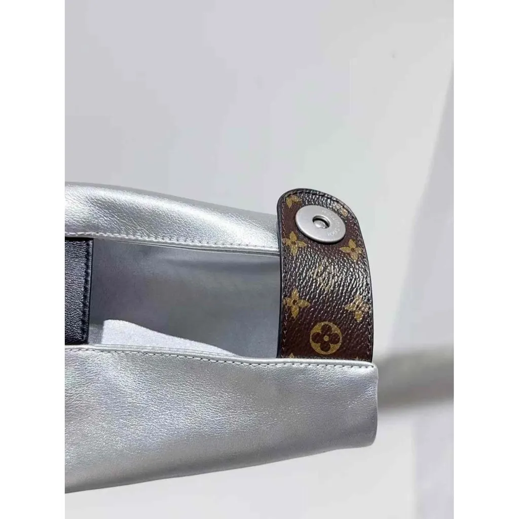 Louis Vuitton Silver Leather Jacket Silver Leather Very good - Inside View