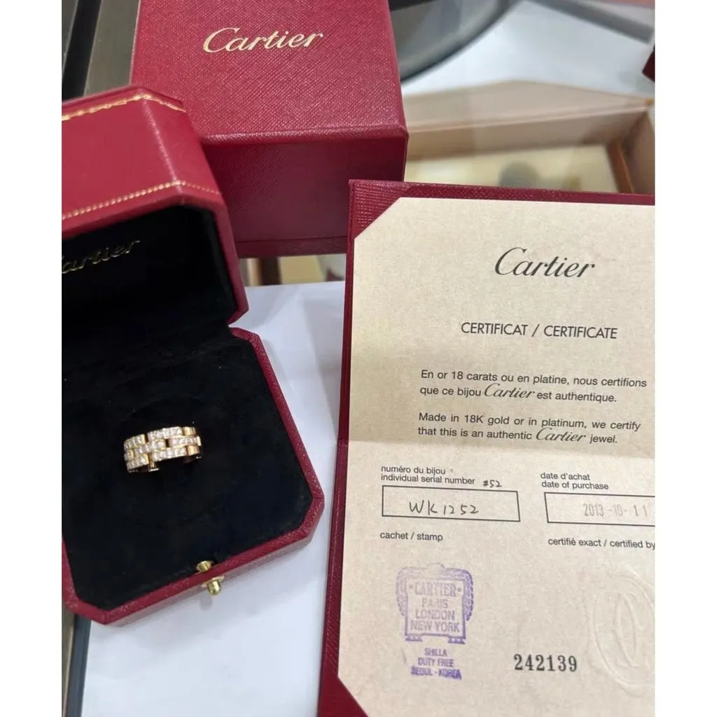 Cartier Maillon Panthere Pink Gold Ring MultiColor Very good - Model View