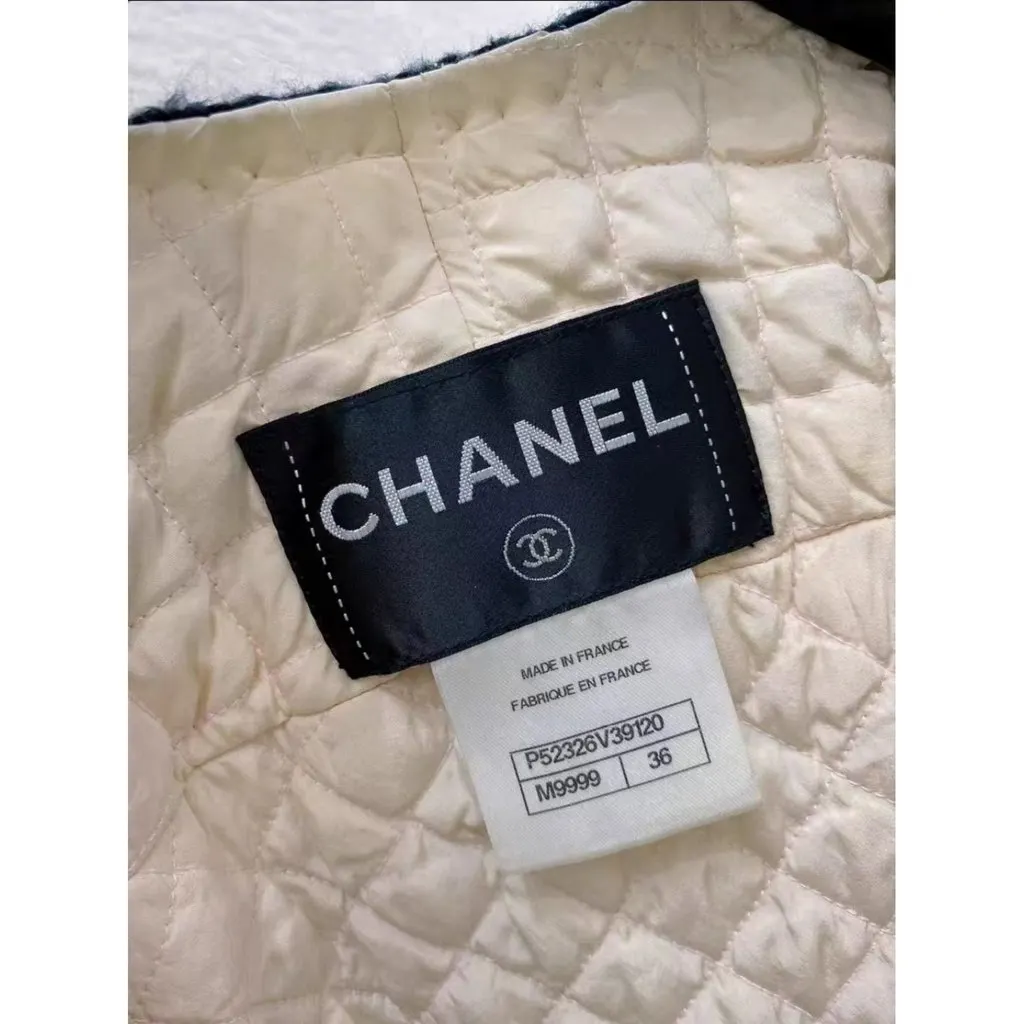 Chanel Tweed Coat MultiColor Tweed Very good - Box View