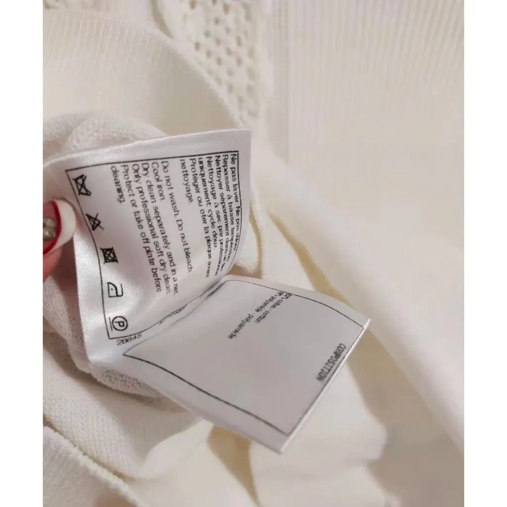 Chanel Cotton Knitwear MultiColor Cotton Very good - Model View