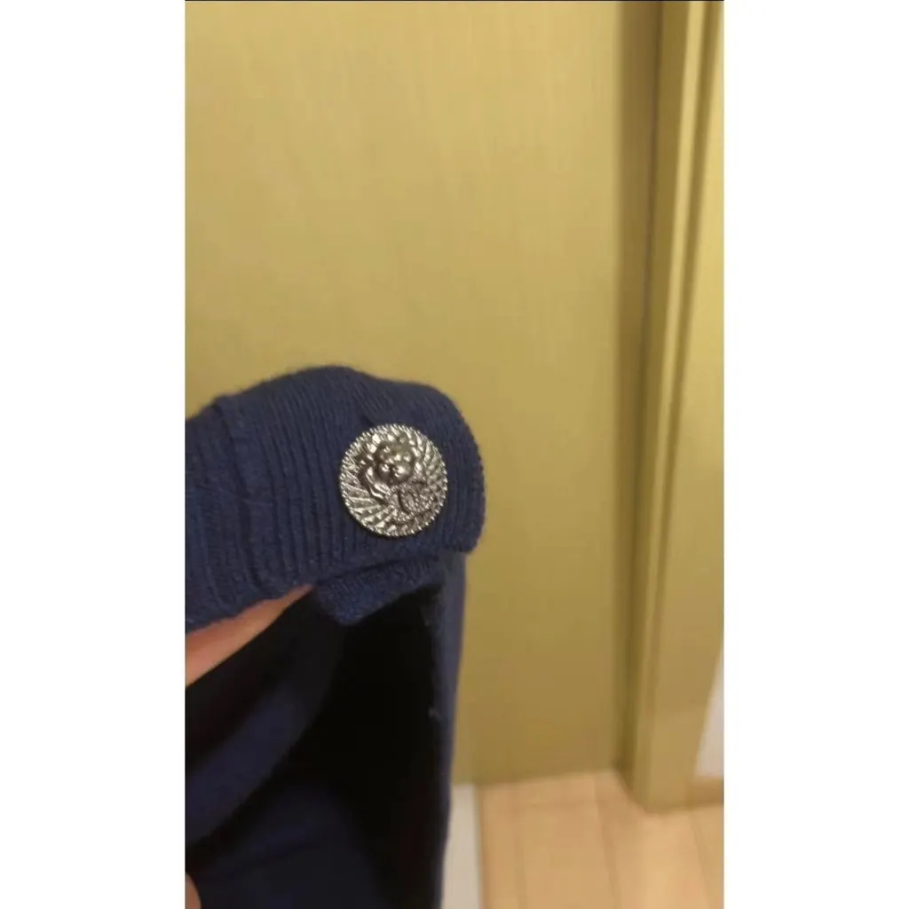 Chanel Navy Cashmere Knitwear Navy Cashmere Very good - Model View