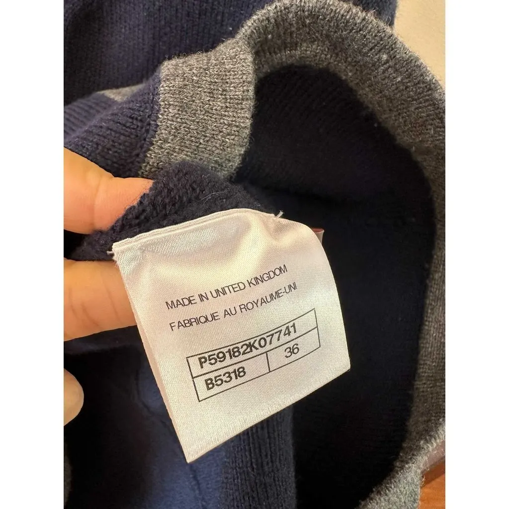 Chanel Navy Cashmere Knitwear Navy Cashmere Very good - Model View