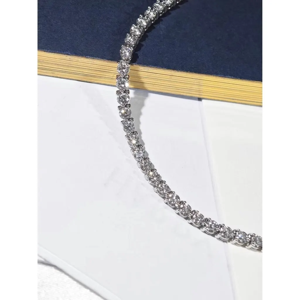 Harry Winston Bracelet MultiColor Very good - Model View
