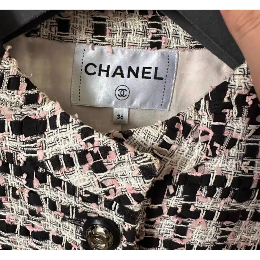 Chanel La Petite Veste Noire Polyester Jacket MultiColor Polyester Very good - Inside View