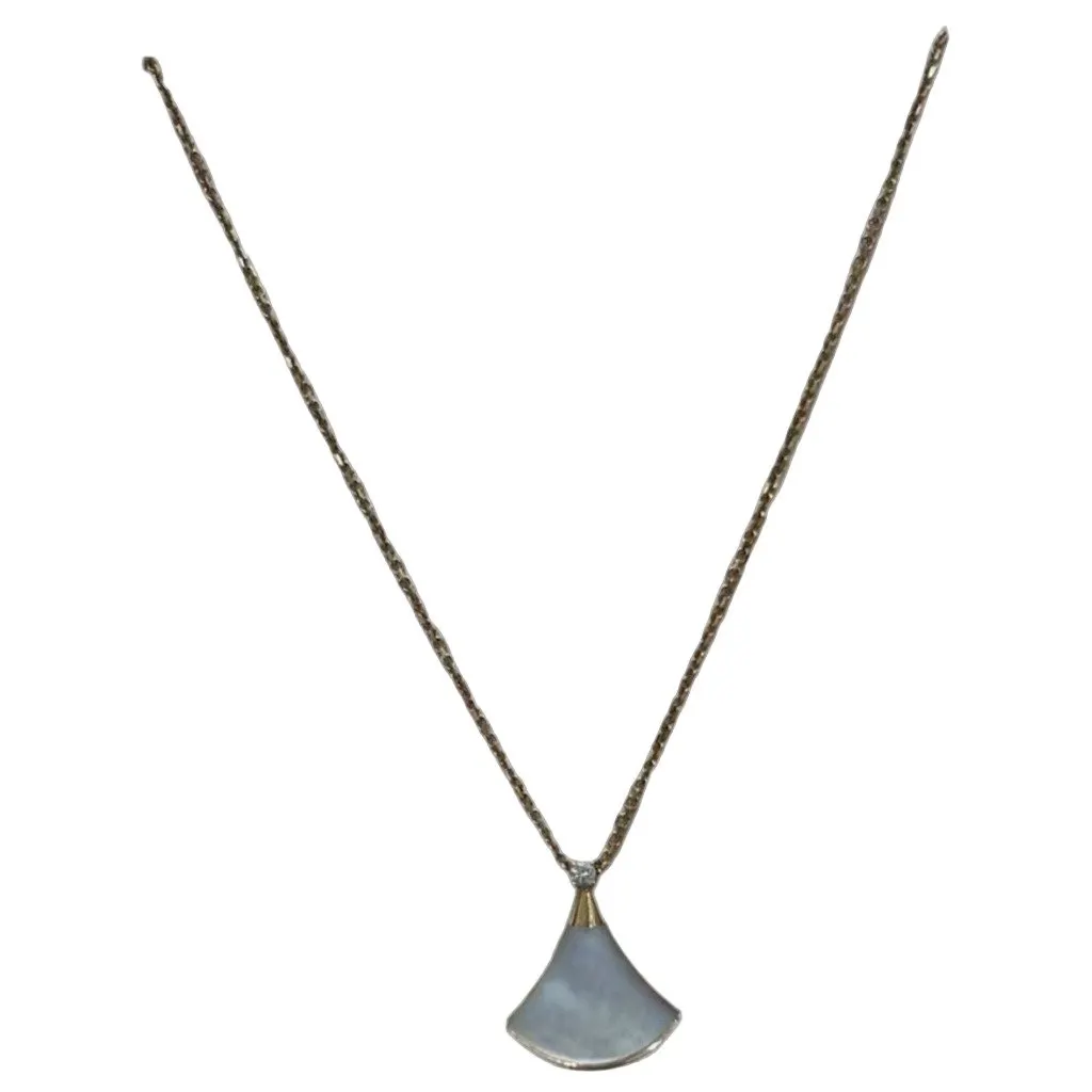 Bvlgari Diva's Dream Yellow Gold Necklace MultiColor Lace Very good - Front View