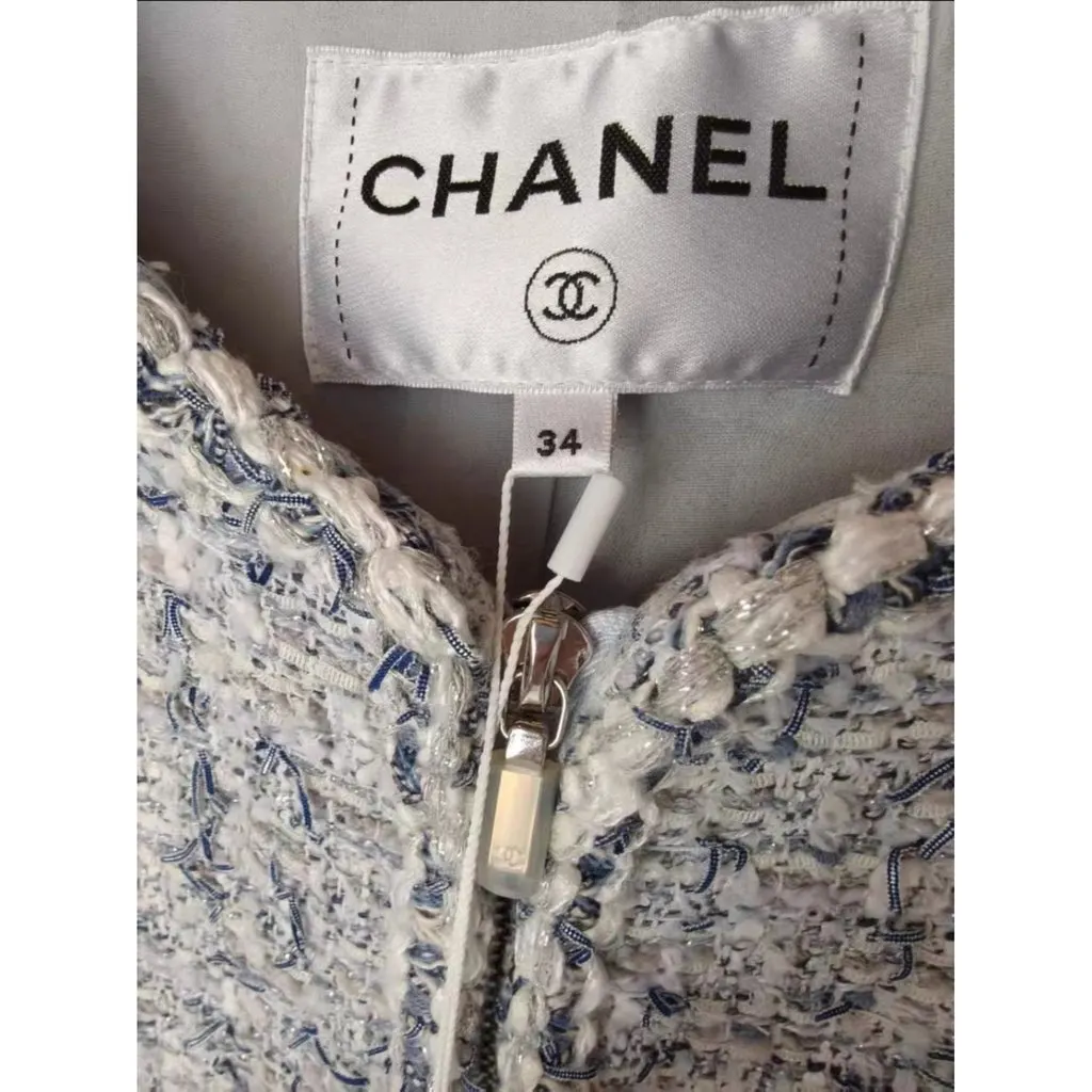 Chanel Tweed Coat MultiColor Tweed Never worn, with tag - Back View