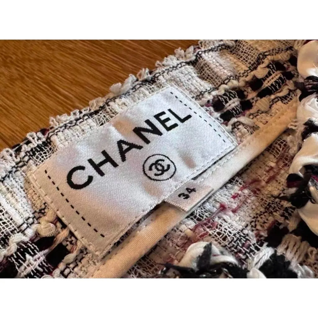 Chanel Tweed Dress MultiColor Tweed Very good - Inside View