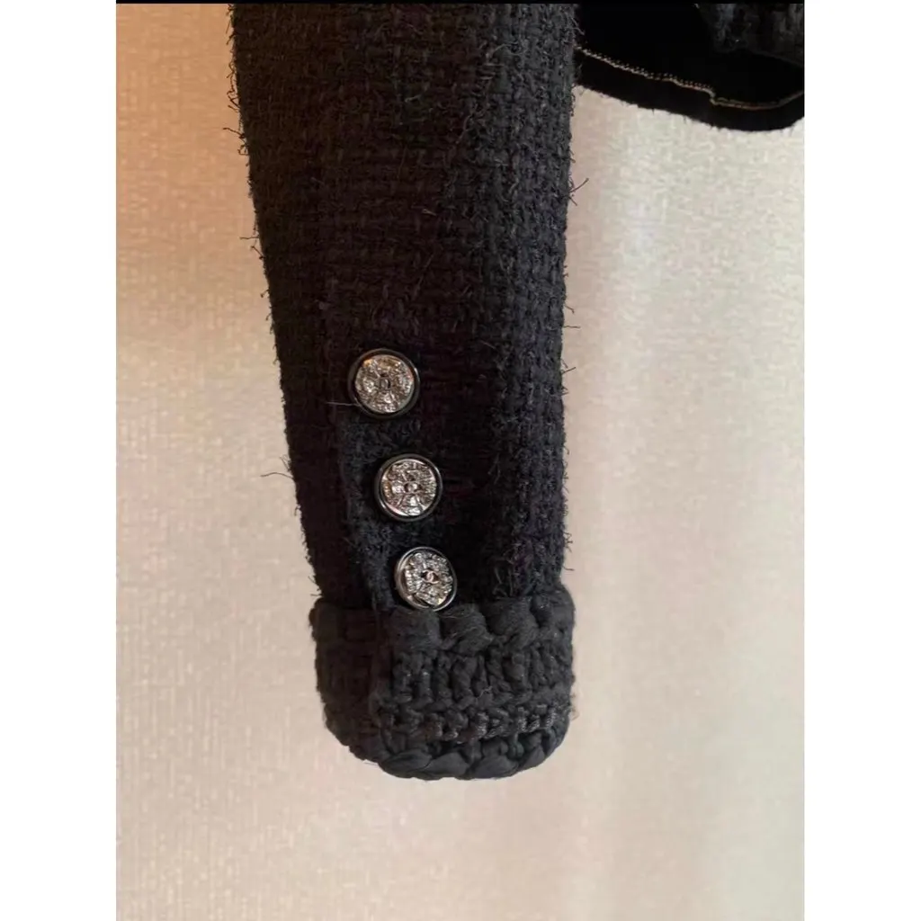 Chanel La Petite Veste Noire Black Tweed Jacket Black Tweed Very good - Inside View