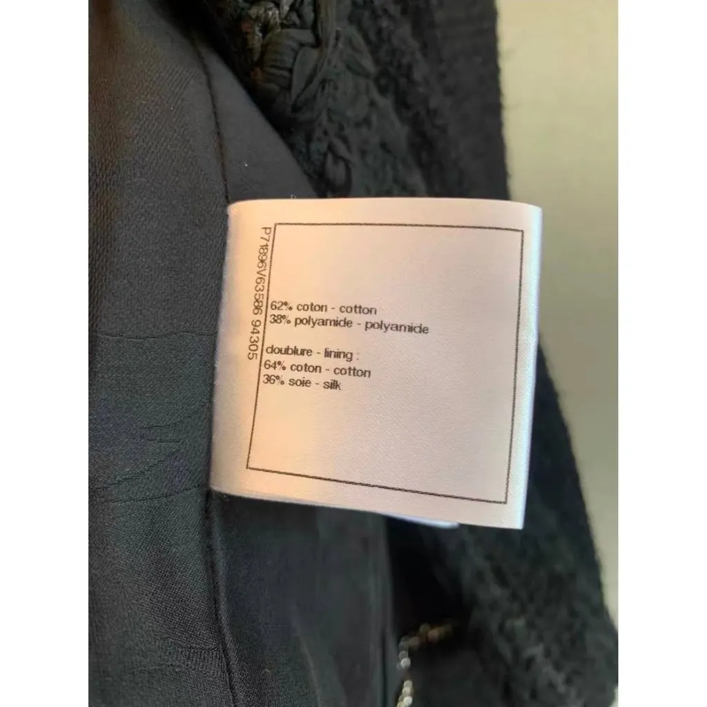 Chanel La Petite Veste Noire Black Tweed Jacket Black Tweed Very good - Model View